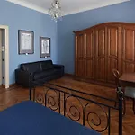 לינה וארוחת בוקר Ekoliving מילאנו