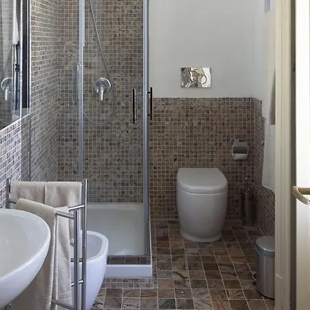 Ekoliving 3* Milán